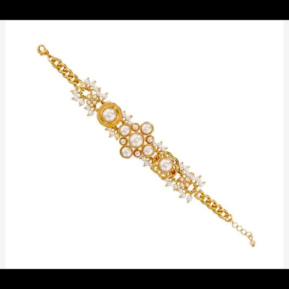 Avon pearly bracelet